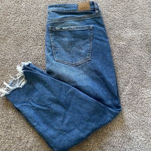 American Eagle Mom Jean - Size 18 Short